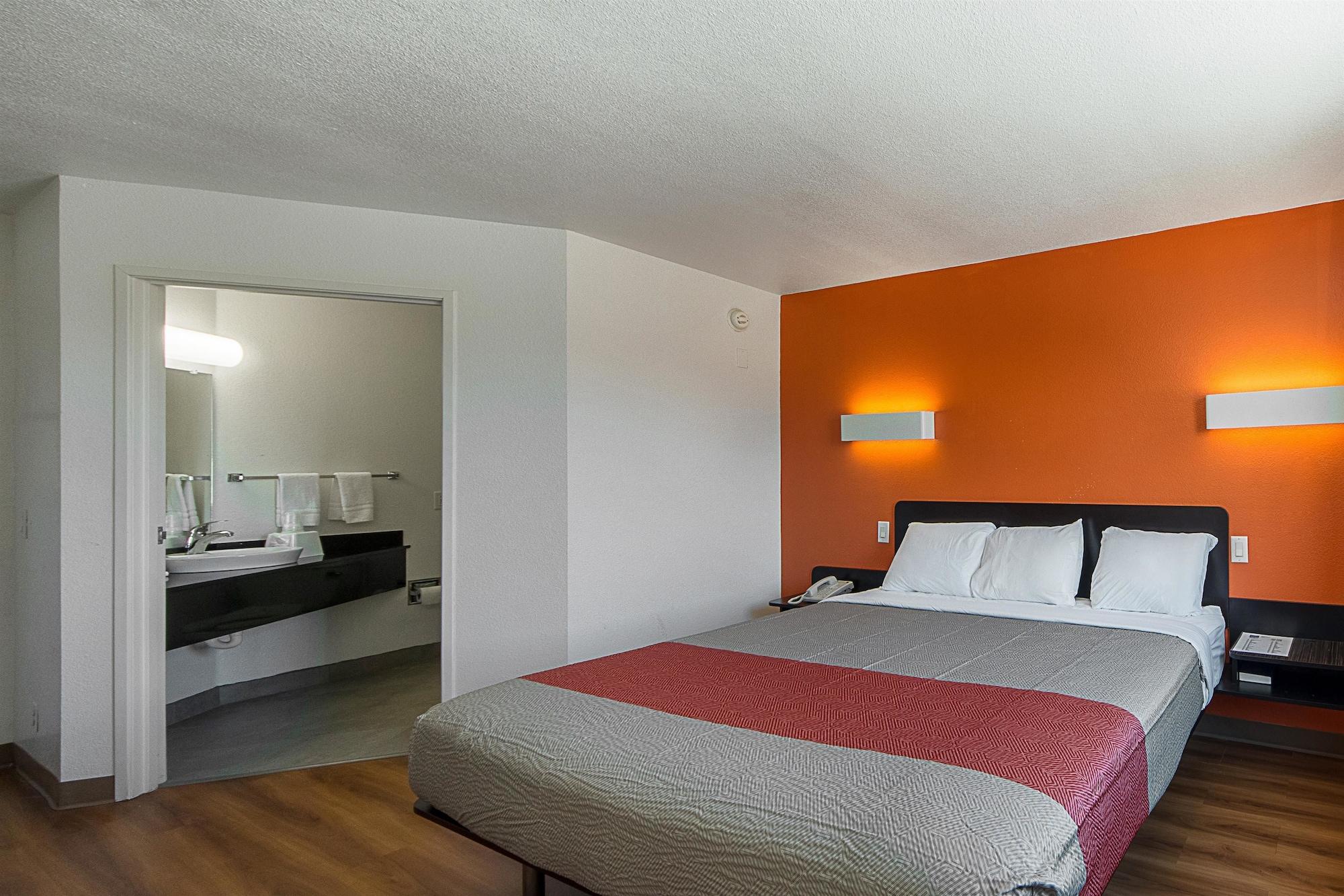 Motel 6-San Antonio, Tx - Downtown - Alamo Dome Dış mekan fotoğraf