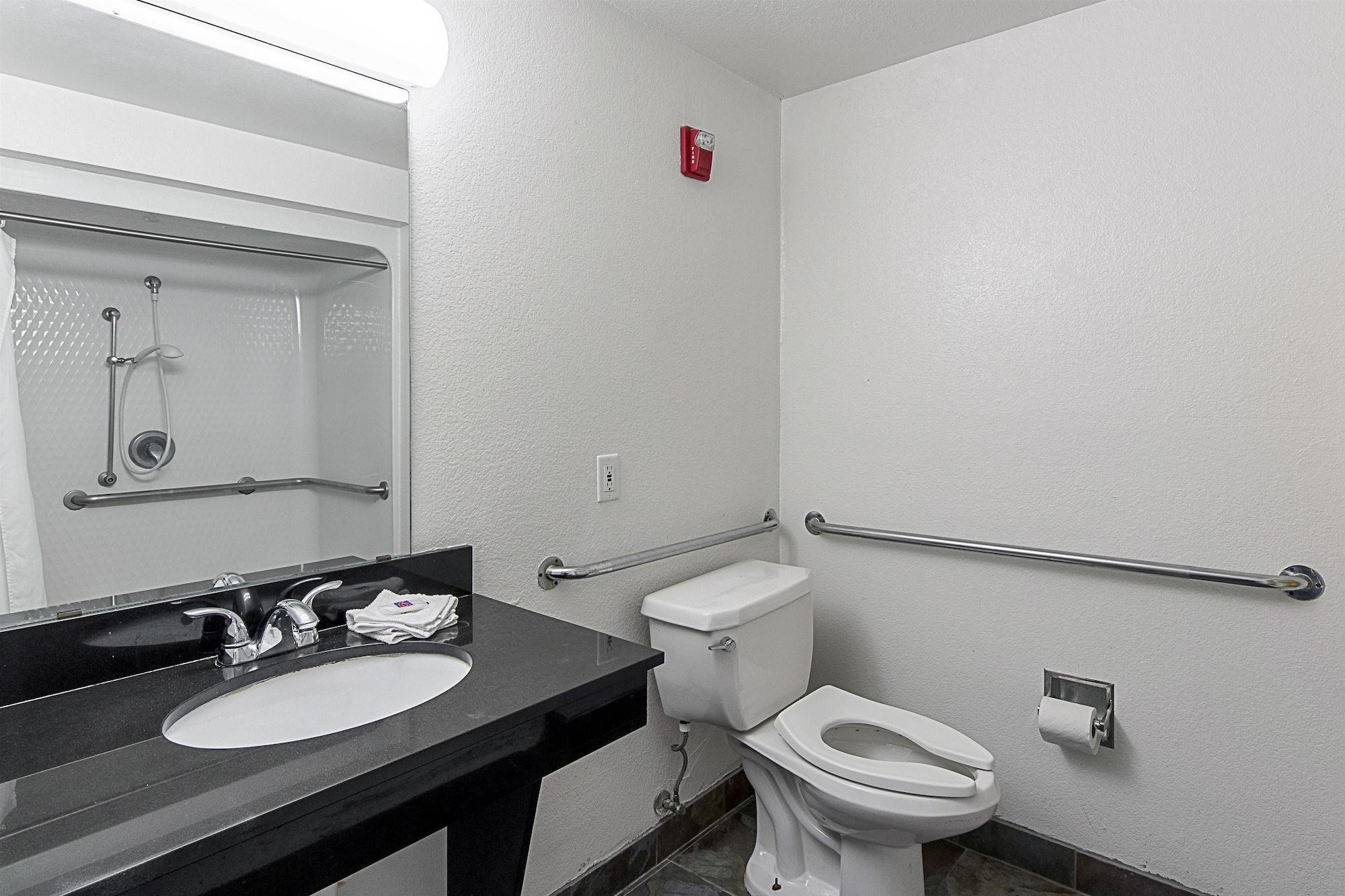 Motel 6-San Antonio, Tx - Downtown - Alamo Dome Dış mekan fotoğraf
