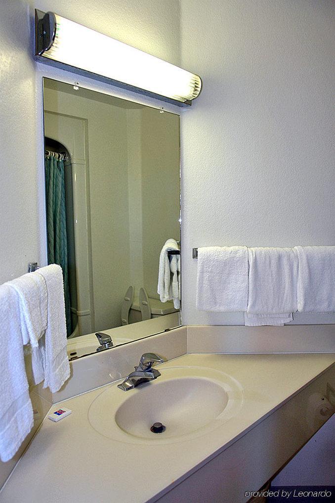 Motel 6-San Antonio, Tx - Downtown - Alamo Dome Dış mekan fotoğraf
