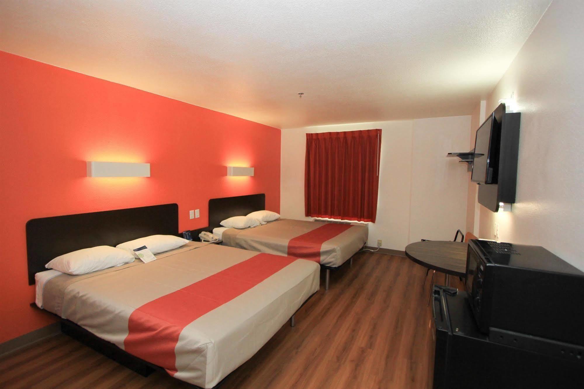 Motel 6-San Antonio, Tx - Downtown - Alamo Dome Dış mekan fotoğraf